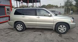 Toyota Highlander 2002 года за 6 400 000 тг. в Алматы – фото 2