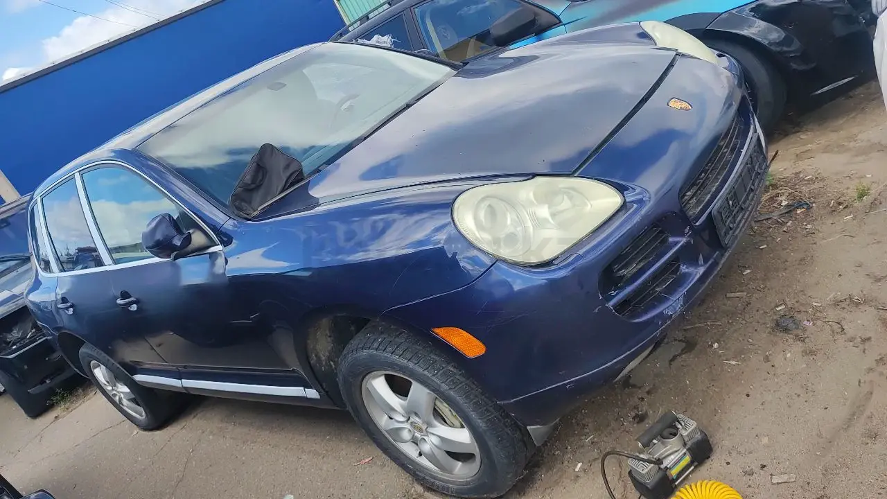 Porsche Cayenne, 2005