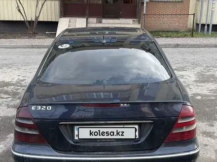 Mercedes-Benz E 320 2003 года за 4 500 000 тг. в Алматы – фото 4