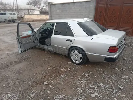 Mercedes-Benz E 200 1988 года за 1 200 000 тг. в Туркестан