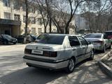 Volkswagen Vento 1994 года за 1 400 000 тг. в Шымкент – фото 4