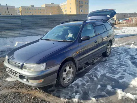 Toyota Caldina 1996 года за 2 300 000 тг. в Астана