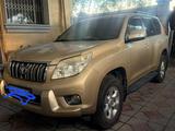 Toyota Land Cruiser Prado 2011 года за 14 800 000 тг. в Алматы – фото 4
