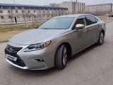 Lexus ES 300h 2017 года за 17 000 000 тг. в Актау