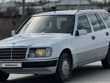 Mercedes-Benz E 300 1993 года за 1 800 000 тг. в Кызылорда – фото 2