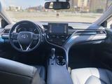 Toyota Camry 2021 годаүшін14 300 000 тг. в Астана – фото 2