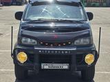 Mitsubishi Delica 1994 годаүшін4 900 000 тг. в Алматы