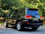 Toyota Land Cruiser 2016 года за 24 800 000 тг. в Алматы – фото 3