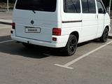 Volkswagen Caravelle 1997 годаүшін4 900 000 тг. в Павлодар – фото 3