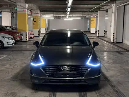 Hyundai Sonata 2019 года за 12 000 000 тг. в Алматы