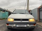 Volkswagen Golf 1993 годаfor1 280 000 тг. в Алматы