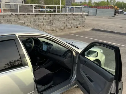 Toyota Camry 2002 года за 5 200 000 тг. в Астана – фото 12