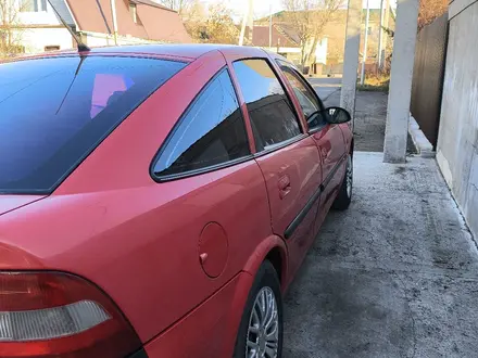 Opel Vectra 1997 года за 1 750 000 тг. в Караганда – фото 2