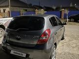 Hyundai i20 2010 года за 3 300 000 тг. в Атырау – фото 3