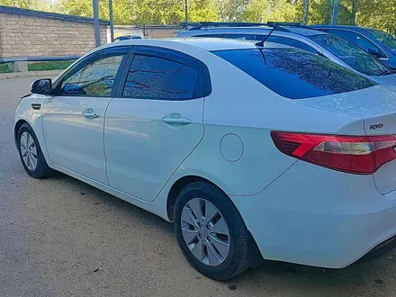 Kia Rio 2015 года за 6 200 000 тг. в Актобе – фото 5