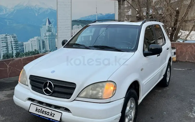 Mercedes-Benz ML 320 1999 года за 3 200 000 тг. в Алматы