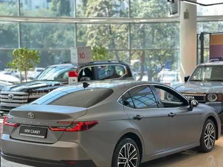 Toyota Camry Prestige 2025 года за 20 690 000 тг. в Алматы – фото 7