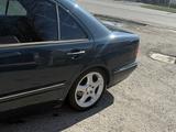 Mercedes-Benz E 280 2000 годаfor4 850 000 тг. в Турара Рыскулова – фото 4