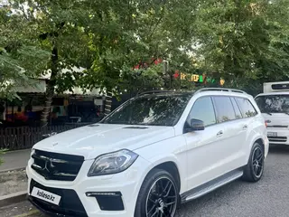 Mercedes-Benz GL 500
