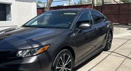 Toyota Camry 2020 года за 8 700 000 тг. в Шымкент – фото 3