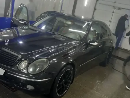 Mercedes-Benz E 320 2004 года за 5 650 000 тг. в Костанай – фото 15