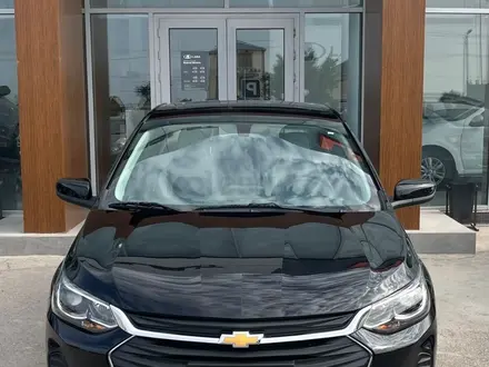 Chevrolet Onix Premier 2 2023 года за 8 790 000 тг. в Жанаозен – фото 9