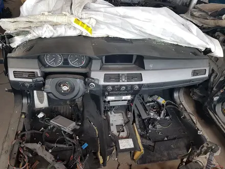 Двигатель и АКПП на BMW E60 3.0 N52 за 750 000 тг. в Шымкент – фото 3