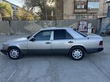 Mercedes-Benz E 200 1992 года за 1 200 000 тг. в Байконыр – фото 4