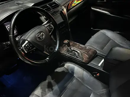 Toyota Camry 2014 года за 11 000 000 тг. в Караганда – фото 13