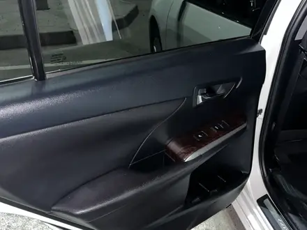 Toyota Camry 2014 года за 11 000 000 тг. в Караганда – фото 15