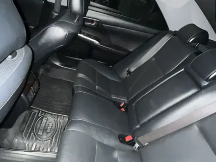 Toyota Camry 2014 года за 11 000 000 тг. в Караганда – фото 17