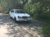 Mercedes-Benz E 290 1998 года за 1 900 000 тг. в Алматы – фото 2