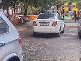 Chevrolet Aveo 2015 года за 3 600 000 тг. в Астана – фото 2