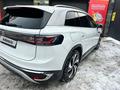 Volkswagen ID.6 2023 года за 11 990 000 тг. в Алматы – фото 3