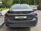 Lexus ES 300h 2023 годаүшін29 500 000 тг. в Астана – фото 5