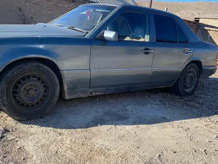 Mercedes-Benz E 230 1992 года за 600 000 тг. в Тараз – фото 3