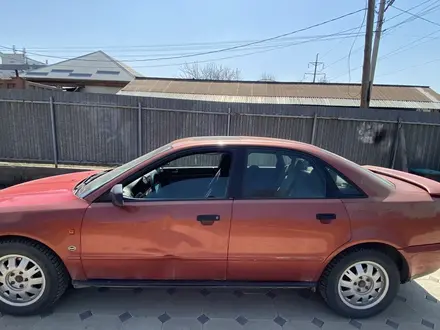 Audi A4 1996 года за 1 450 000 тг. в Алматы – фото 2