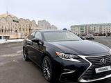 Lexus ES 250 2018 года за 15 000 000 тг. в Уральск