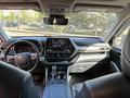 Toyota Highlander 2020 года за 17 500 000 тг. в Алматы – фото 8