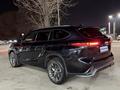 Toyota Highlander 2020 года за 17 500 000 тг. в Алматы – фото 2