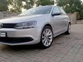 Volkswagen Jetta 2013 года за 7 000 000 тг. в Алматы – фото 15