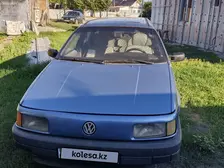 Volkswagen Passat, 1991