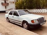 Mercedes-Benz E 200 1988 года за 1 000 000 тг. в Павлодар