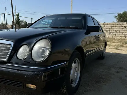 Mercedes-Benz E 240 1998 года за 2 607 274 тг. в Кульсары