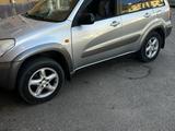 Toyota RAV4 2001 года за 4 200 000 тг. в Караганда – фото 2