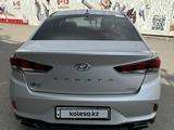 Hyundai Sonata 2017 годаүшін9 000 000 тг. в Астана – фото 3