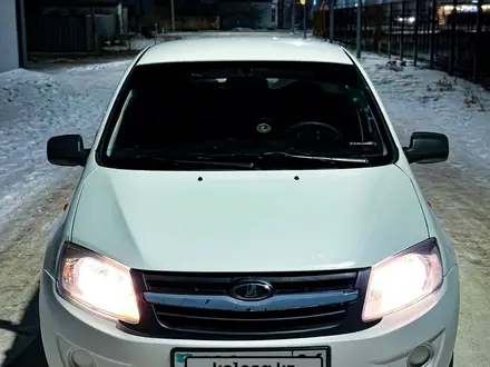 ВАЗ (Lada) Granta 2190 2012 года за 2 000 000 тг. в Атырау – фото 29