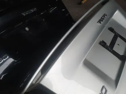 Крышка багажника Volvo s60 за 15 000 тг. в Алматы – фото 5