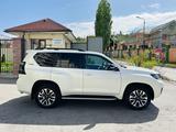 Toyota Land Cruiser Prado 2022 года за 37 000 000 тг. в Алматы – фото 4