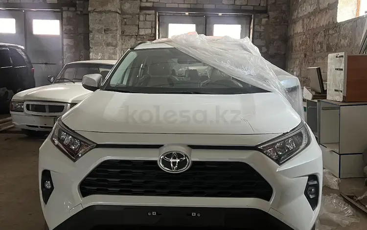 Toyota RAV4 2023 годаүшін19 300 000 тг. в Павлодар